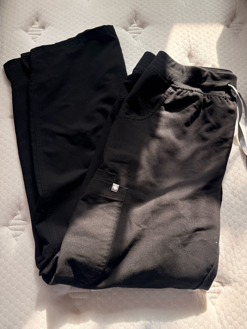Figs Men's Black Athletic Joggers - Picture 2 of 5
